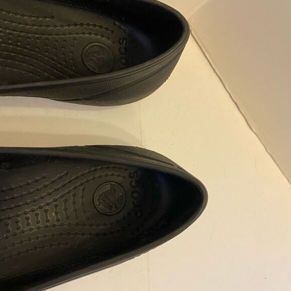 Crocs cap toe ballet flats size 9 black - Picture 3 of 7